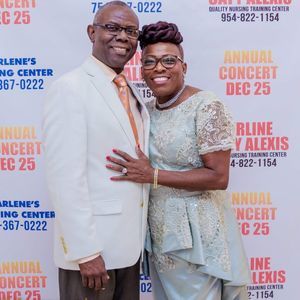 Meet your Posher, Marie